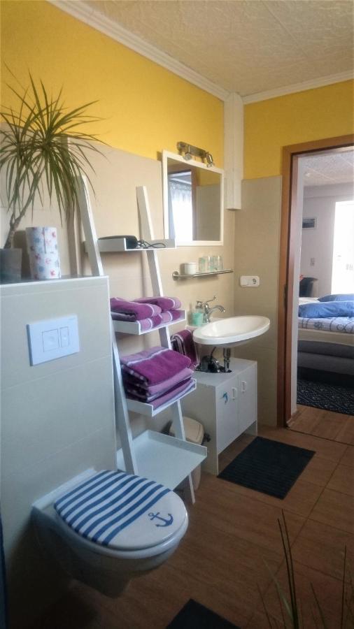 Ferienwohnung Neuensien Sellin  Exterior foto